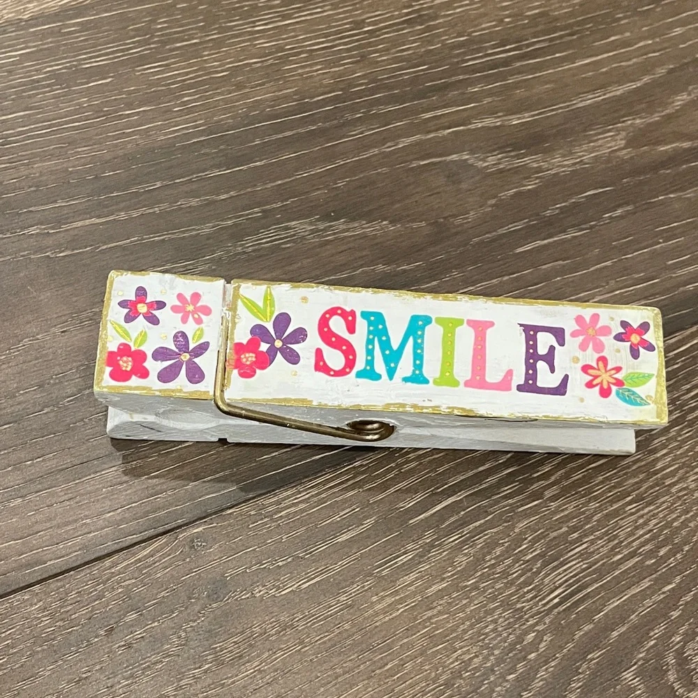 Colorful SMILE Wooden Clothespin